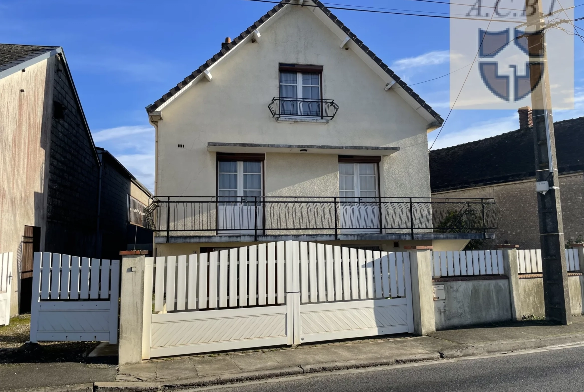 Maison sur sous-sol à 4km d'Ouzouer le Marché 