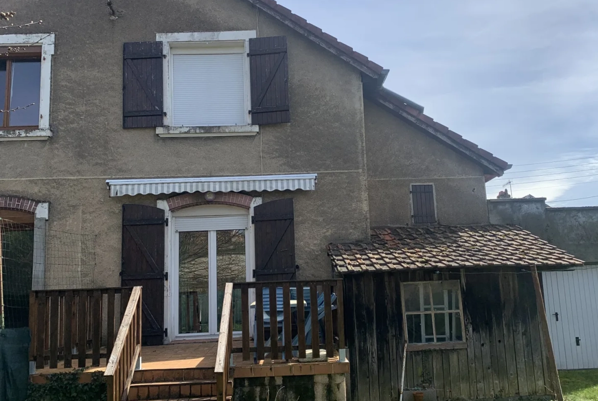 Maison mitoyenne à vendre à Hericourt 