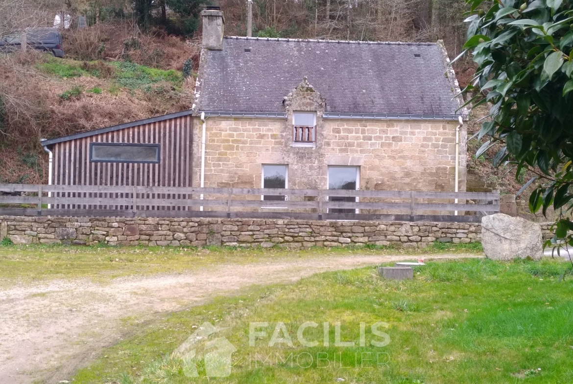 Maison en pierres indépendante à vendre dans le Morbihan 