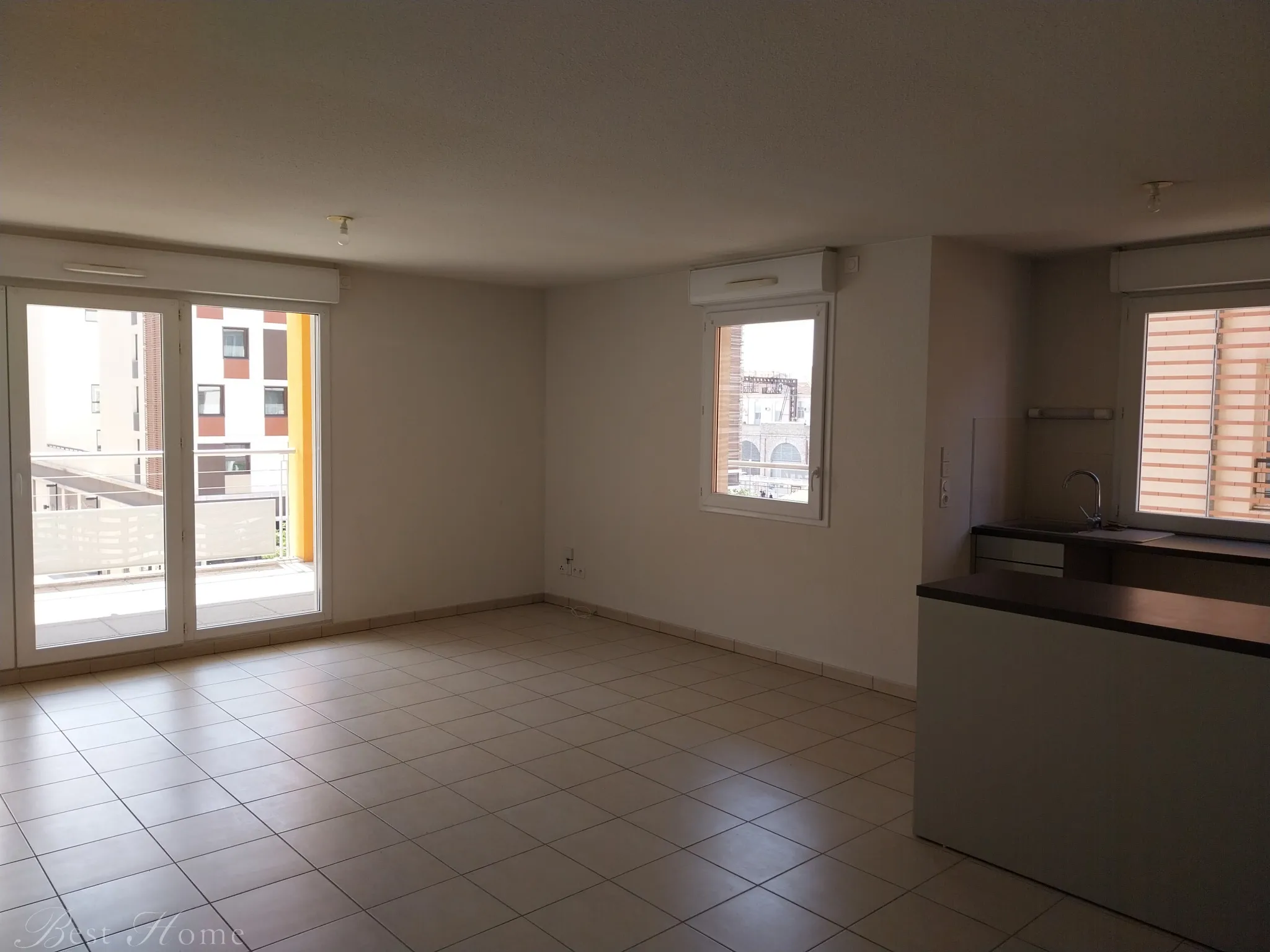 Appartement à vendre à Nîmes, 74m2, 2 chambres, terrasse et garage 