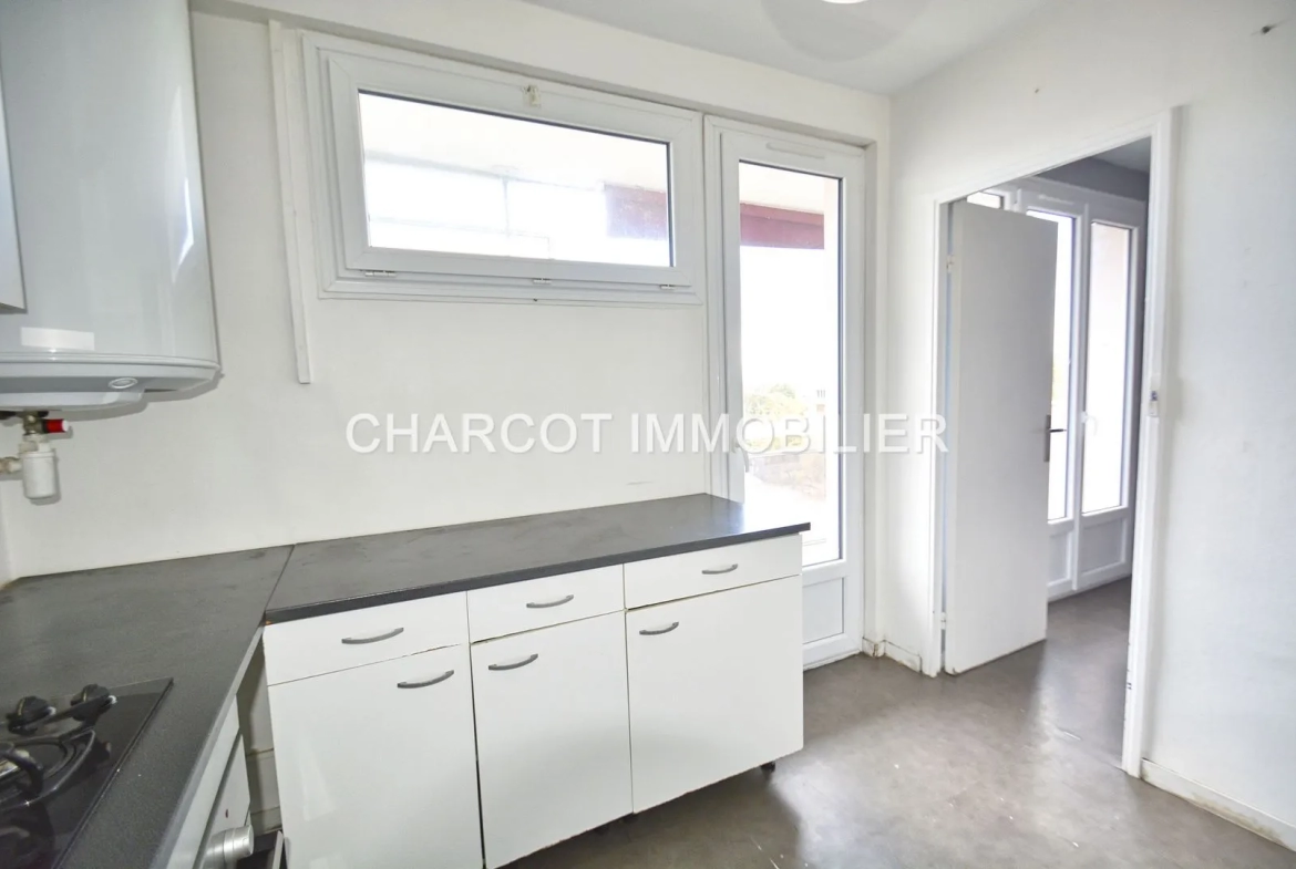 Vente d'un appartement T3 traversant à Ste Foy Les Lyon 