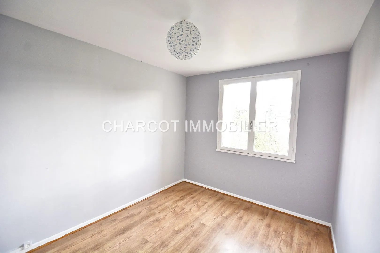 Vente d'un appartement T3 traversant à Ste Foy Les Lyon 