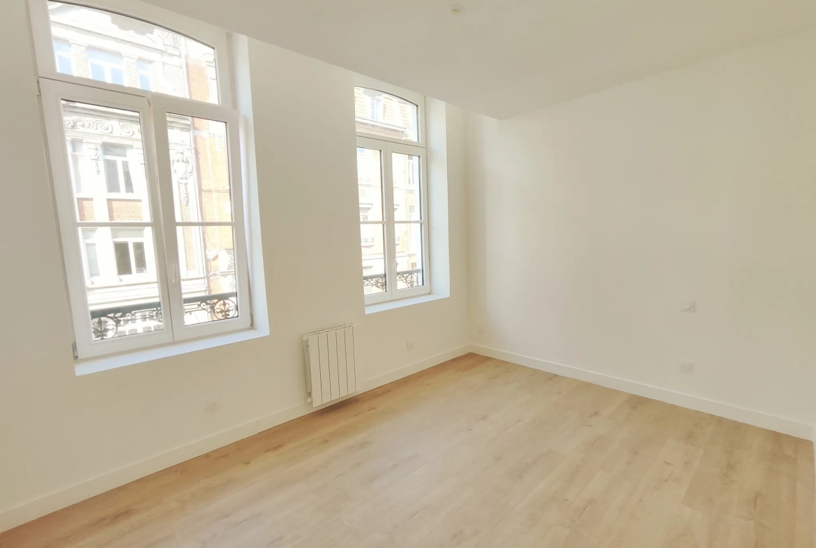 Appartement de 48.60m2 à Lille Centre avec terrasse - 264 000€ 