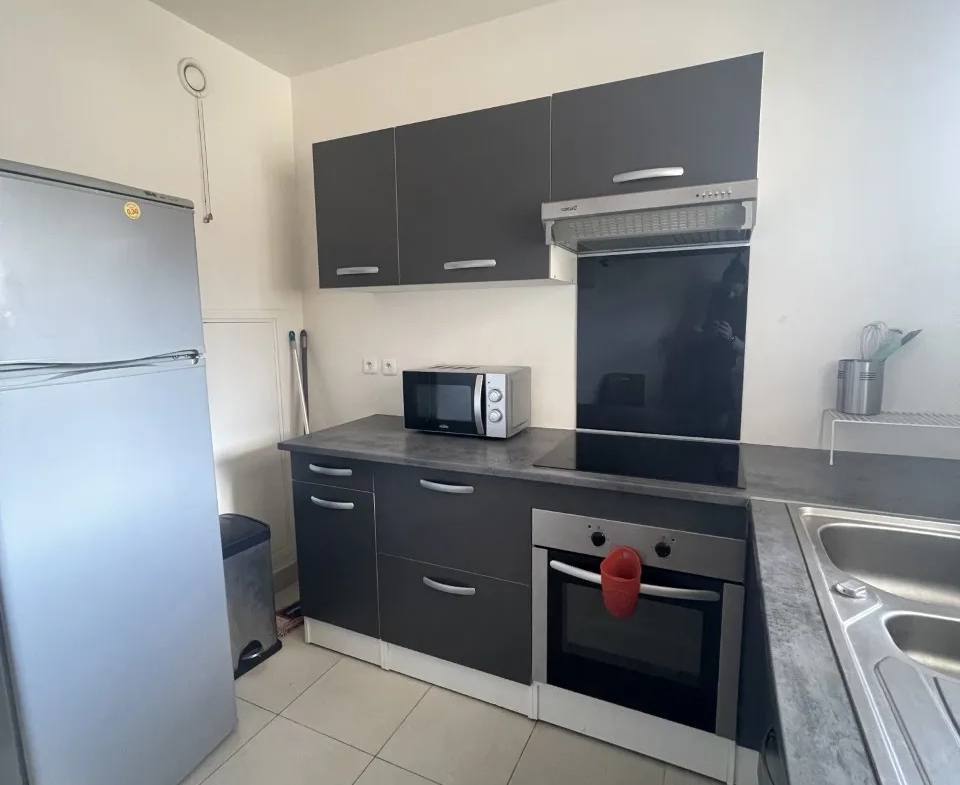 Appartement 2 pièces à CERGY (95) - Proche de l'ESSEC 