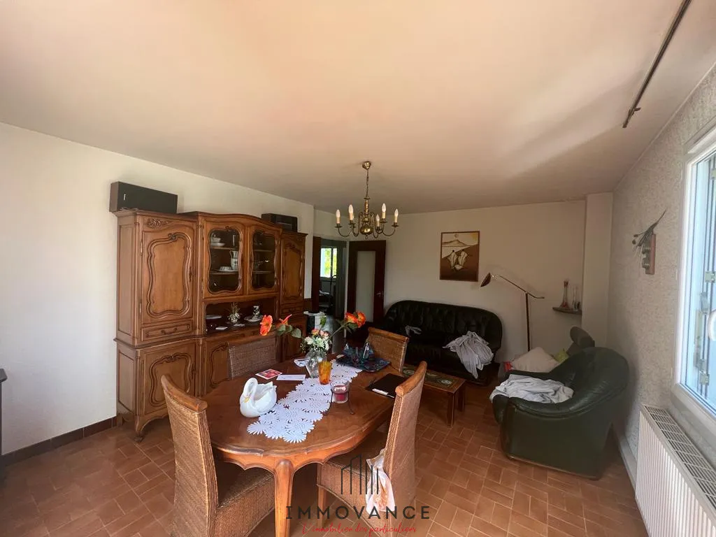 Vente appartement type 4 de 80m2 avec terrasse et garage - Montpellier - Montcalm / Stade de Rugby 