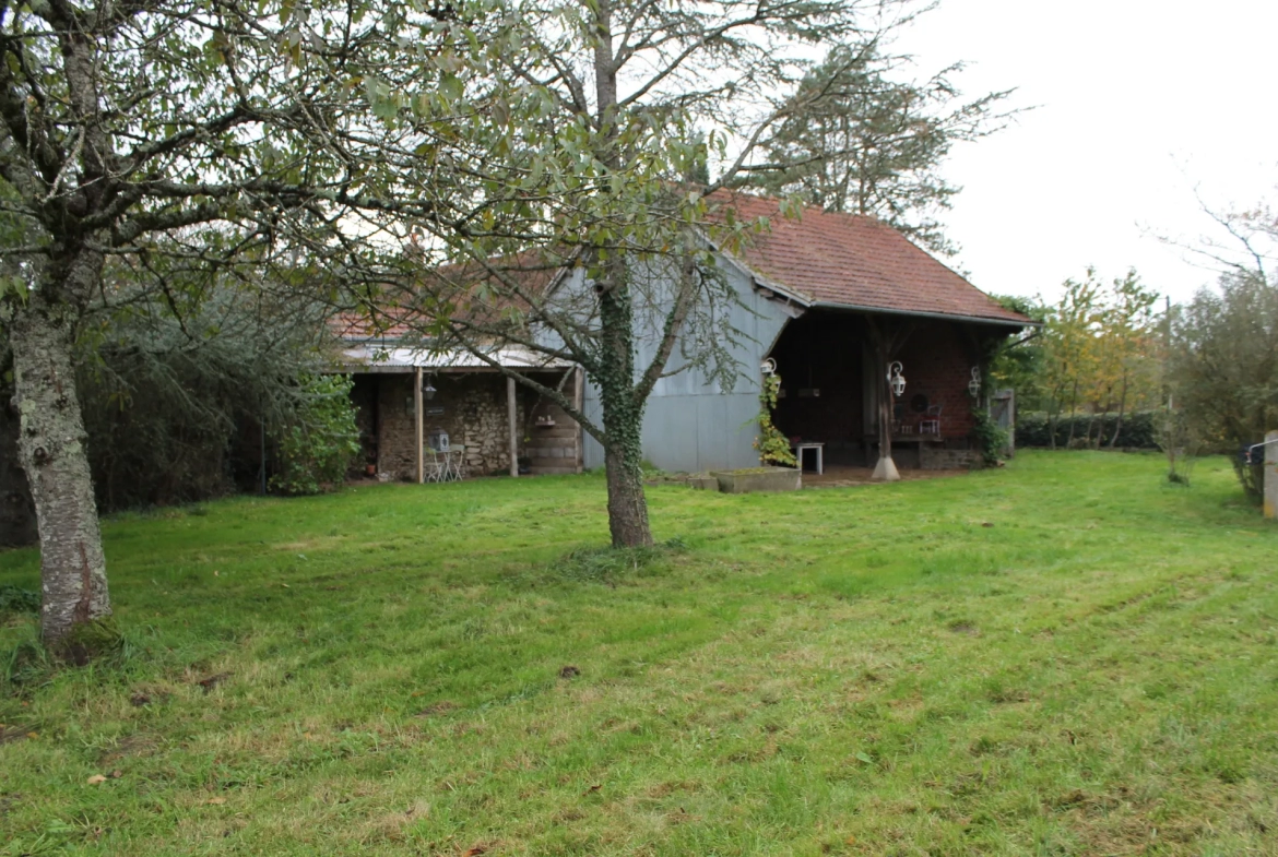 Joli fermette à Chateaumeillant sur un terrain de 2595 m2 