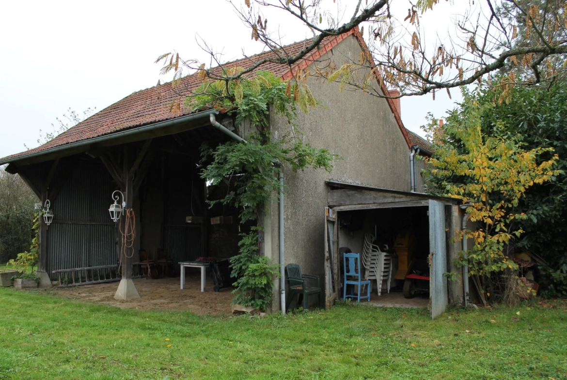 Joli fermette à Chateaumeillant sur un terrain de 2595 m2 