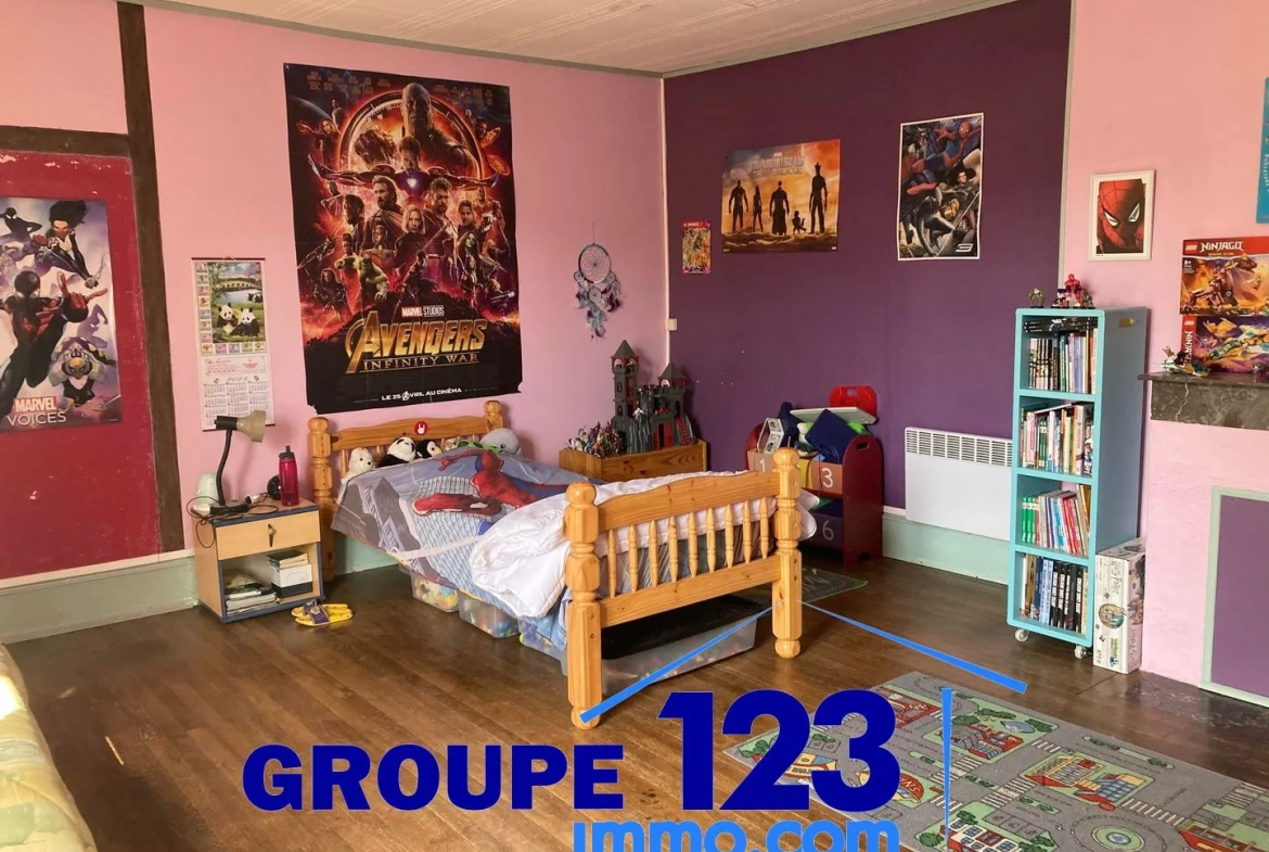 Maison de 226m² au centre d'Aillant sur Tholon 