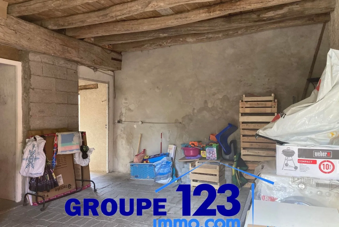 Maison de 226m² au centre d'Aillant sur Tholon 