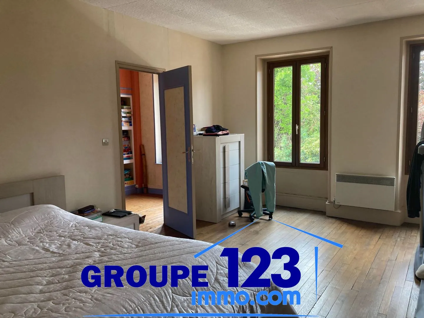 Maison de 226m² au centre d'Aillant sur Tholon 