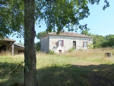 Maison en pierre avec dépendances à Touffailles