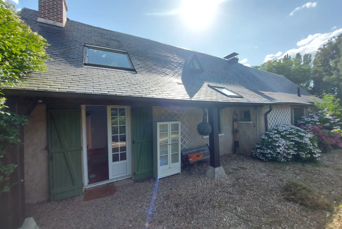 Longère rénovée à vendre à Cierrey - Belle maison avec grand terrain 