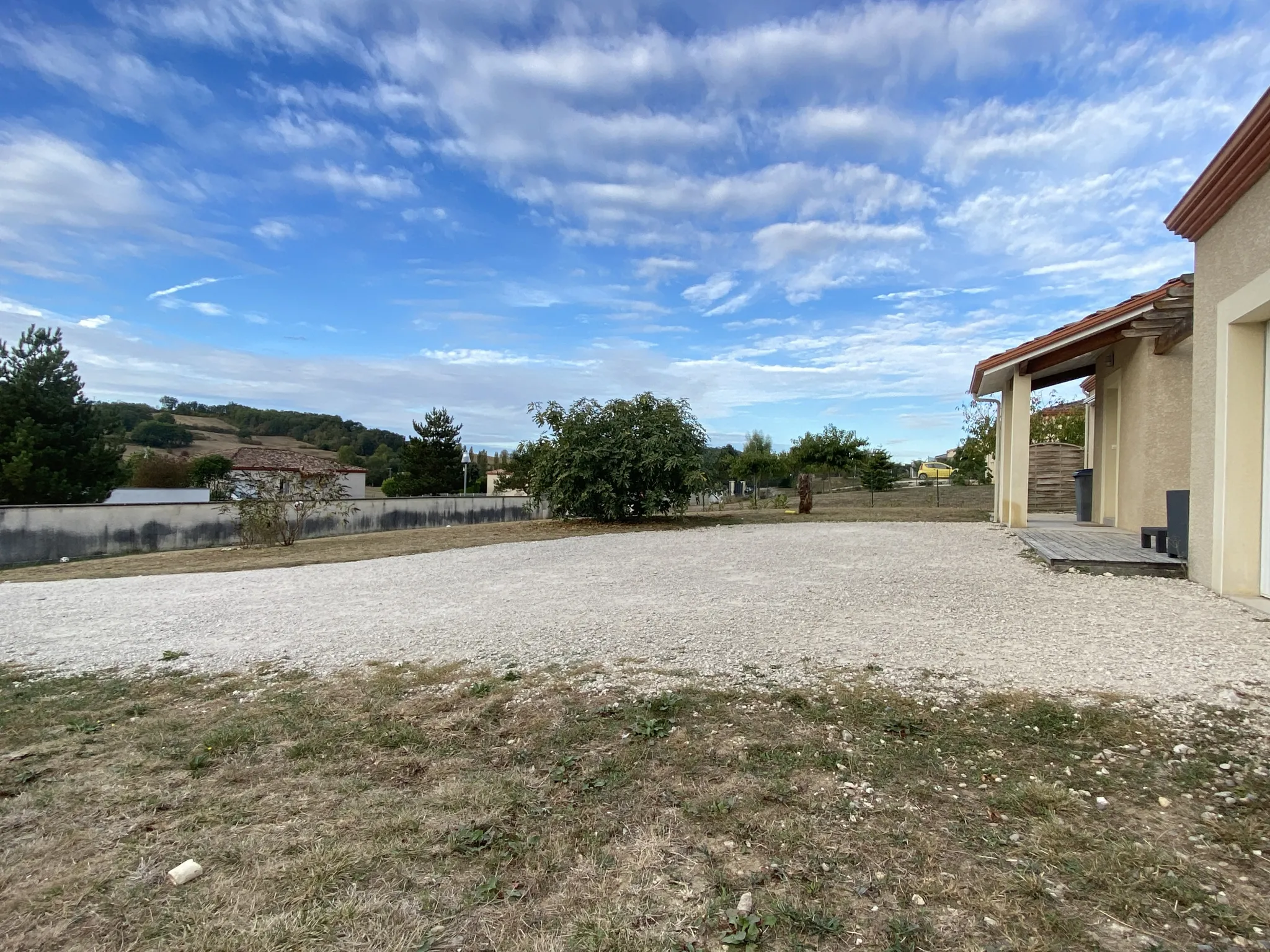 Maison contemporaine 4 chambres avec garage et jardin de 1000 m2 à Penne d'Agenais 