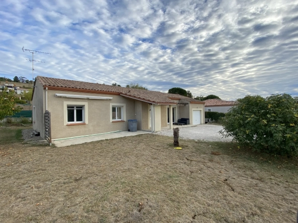 Maison contemporaine 4 chambres avec garage et jardin de 1000 m2 à Penne d'Agenais