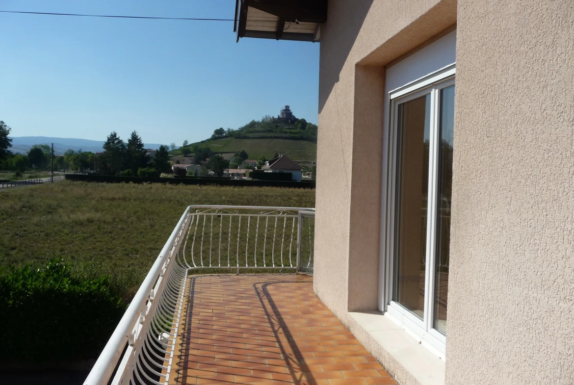 Maison Traditionnelle 90m² avec Terrain 800m² - Saint Romain le Puy 