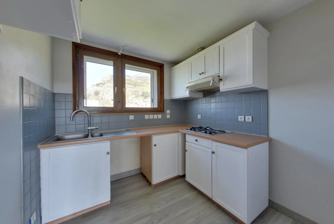 Appartement à Voreppe - 3 pièces et cuisine avec vue 