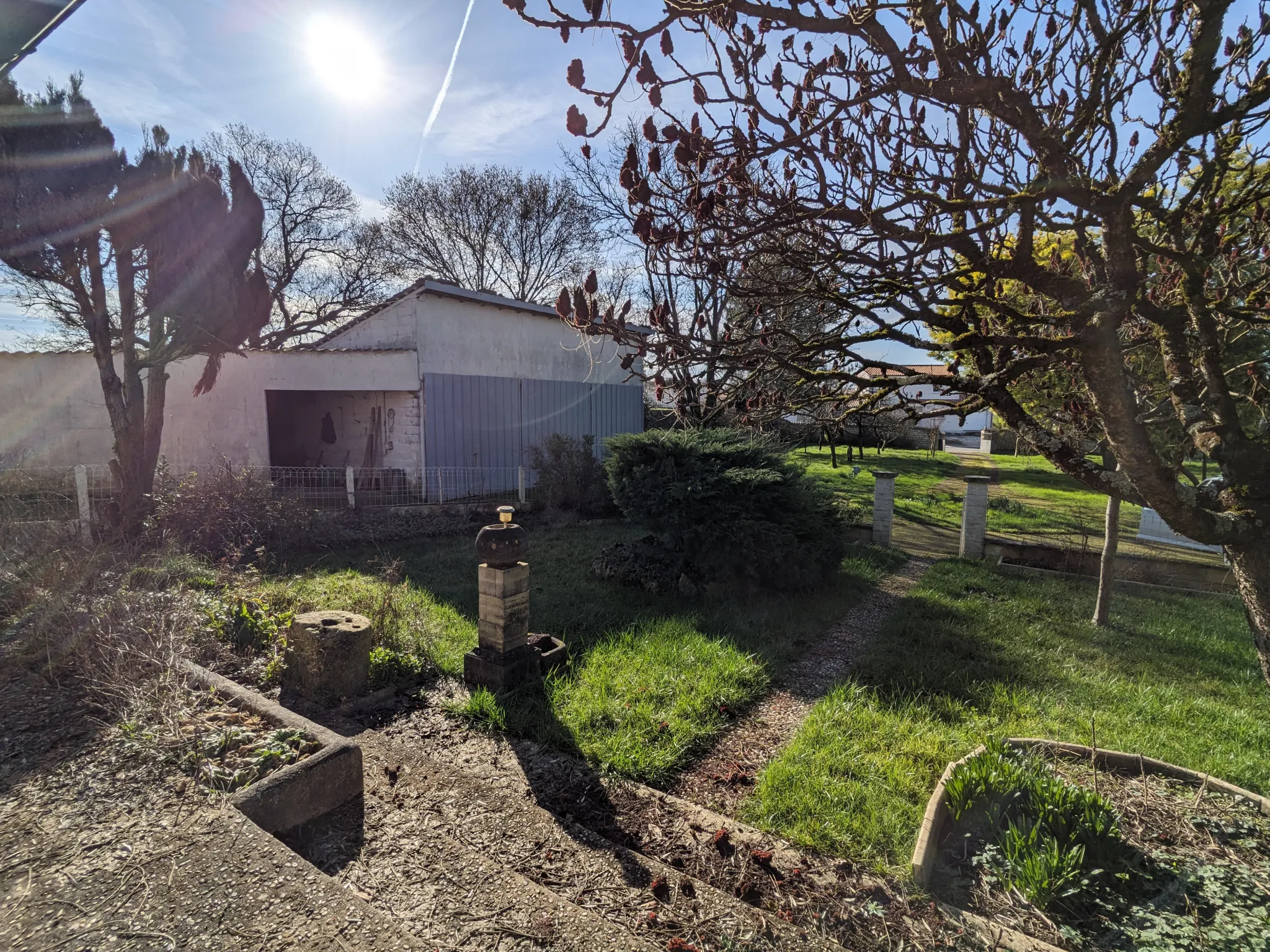 Maison Ancienne 98 m2 avec Terrain à Saintes 