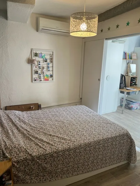 Appartement Duplex Rénové à Trets - 43 m2 - 164 000 € 