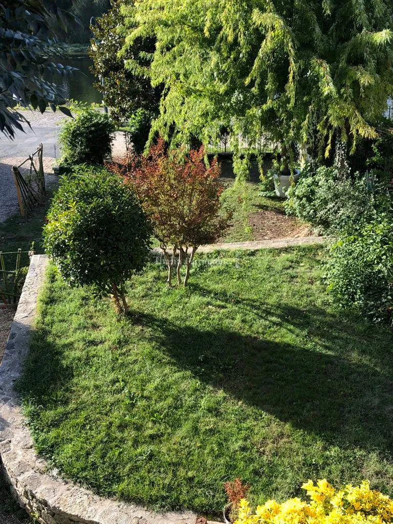 Maison à Pessac-sur-Dordogne avec Vue sur la Dordogne 