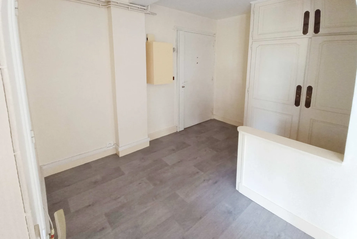 Appartement à vendre à Créteil village/église - rue du Docteur Plichon 