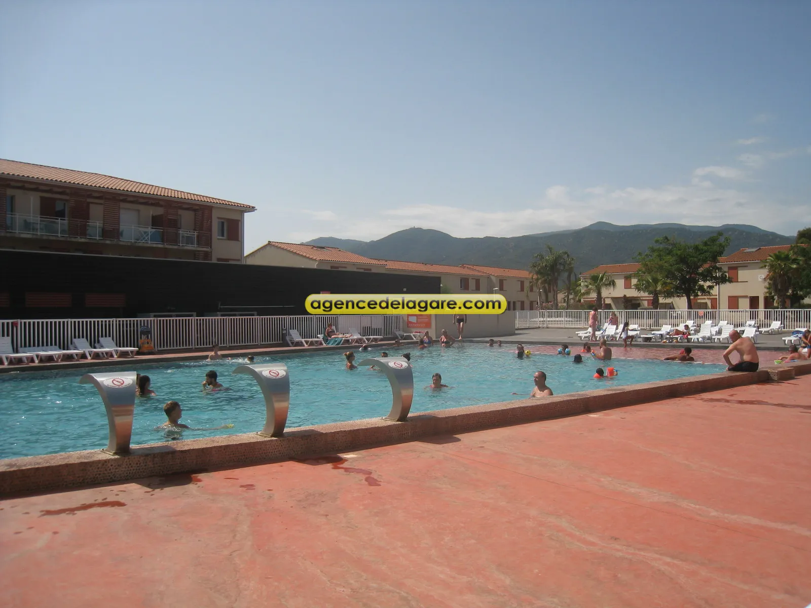 Appartement d'angle avec piscine chauffée à Argeles sur mer 