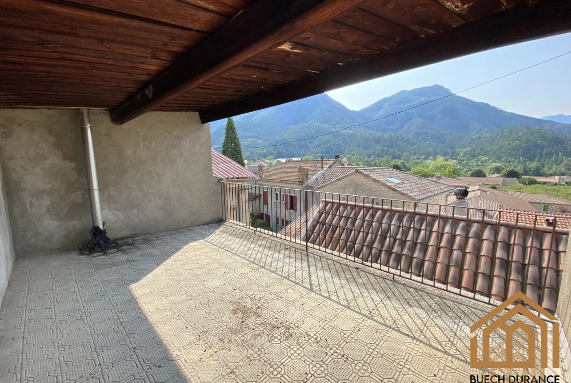 Appartement à Rénover avec Vue sur Montagnes - La Motte-Du-Caire (04250) 