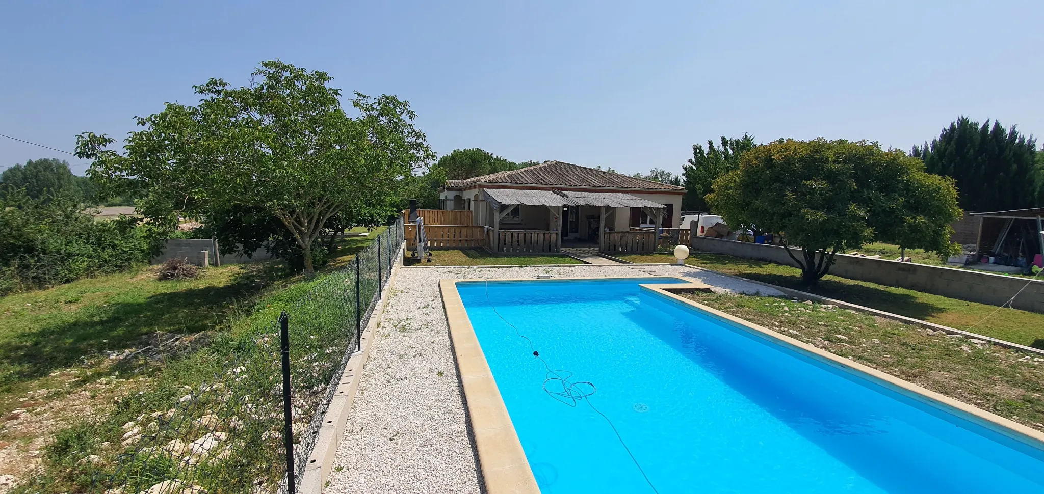 Maison de plain pied dans le Sud-Ouest de la France 