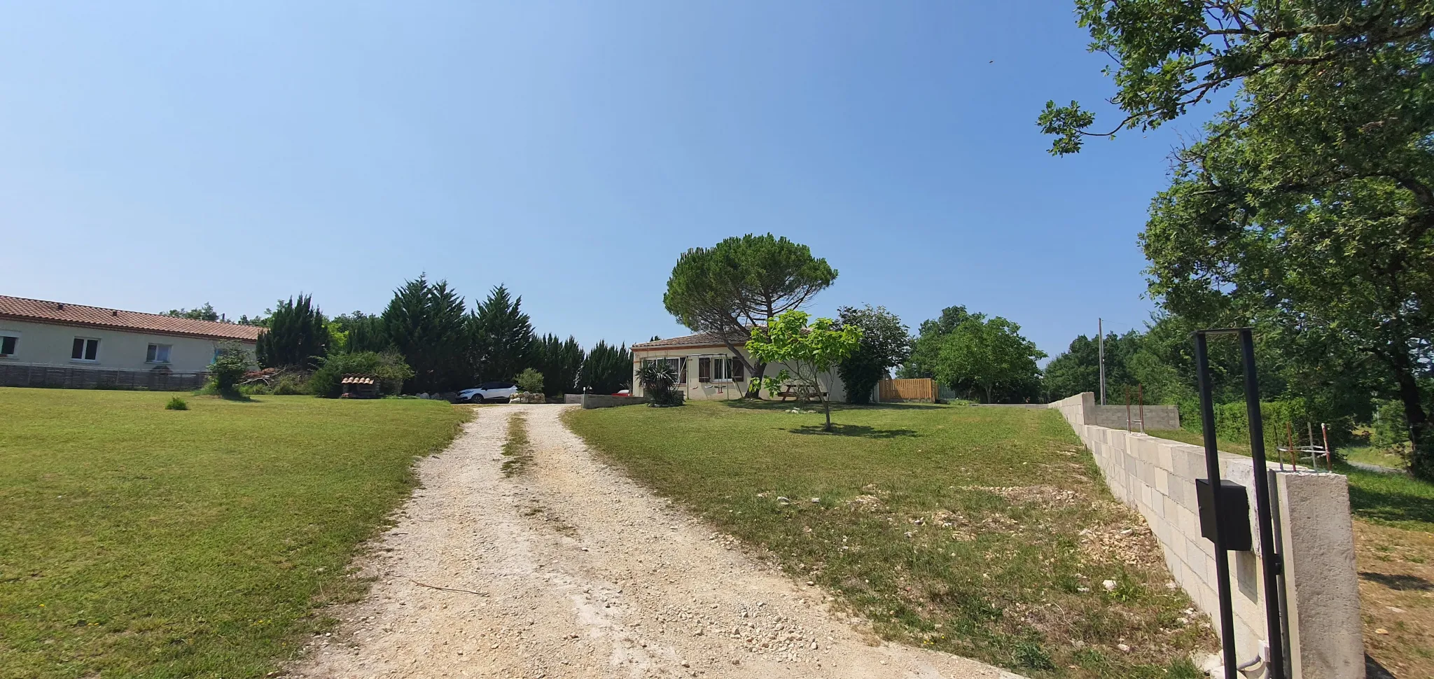 Maison de plain pied dans le Sud-Ouest de la France 