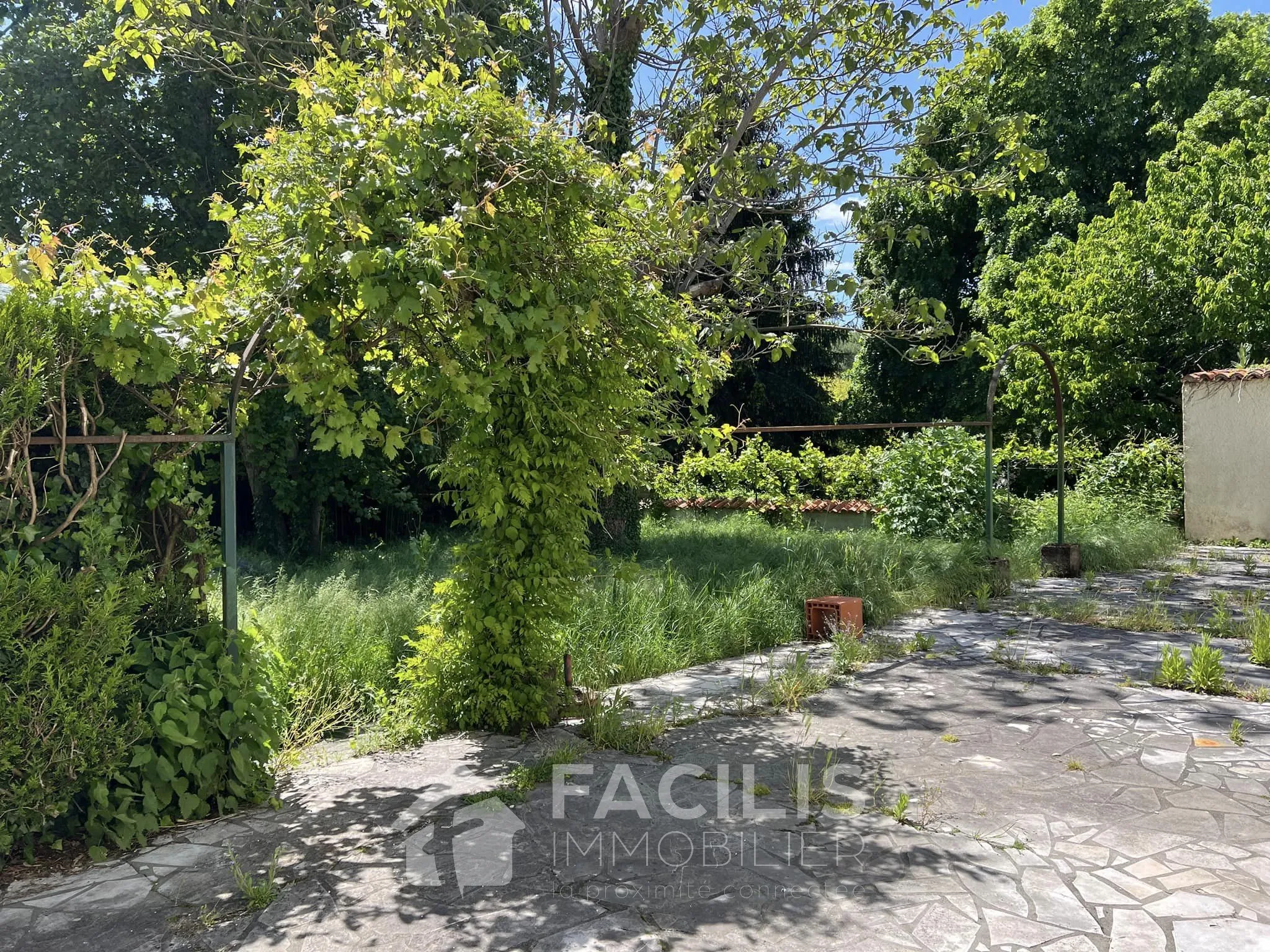 Maison à rénover à Angoulême - Jardin 