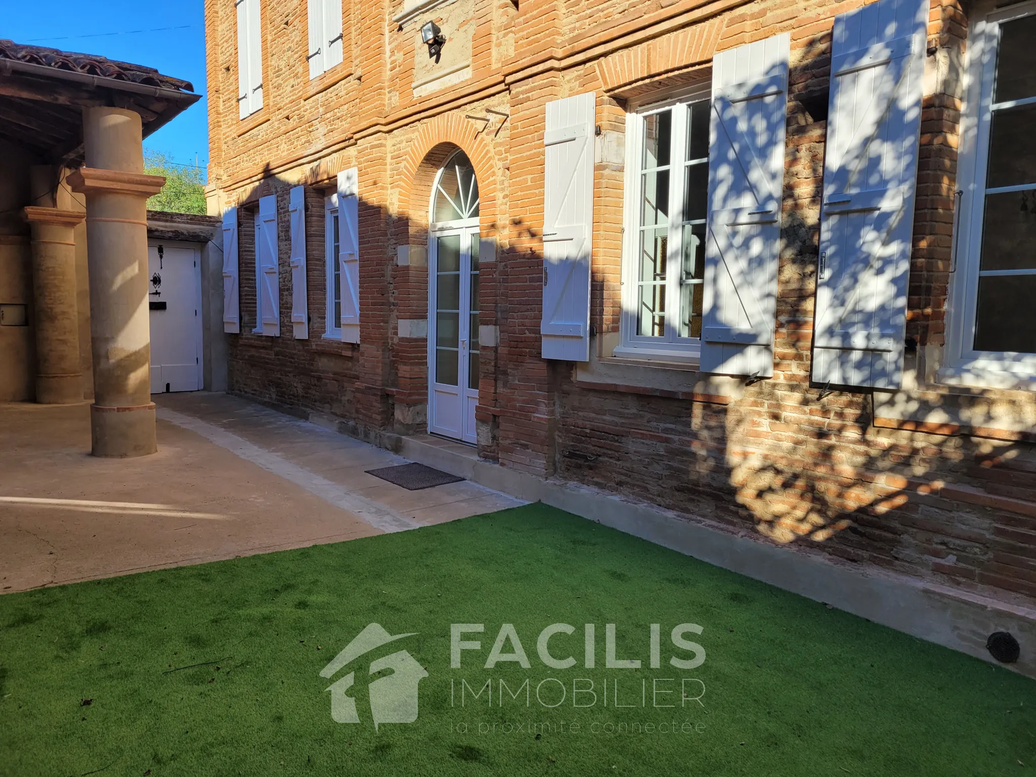 Maison de village à LEZAT SUR LEZE (09) - 160 m2 - 4 chambres 