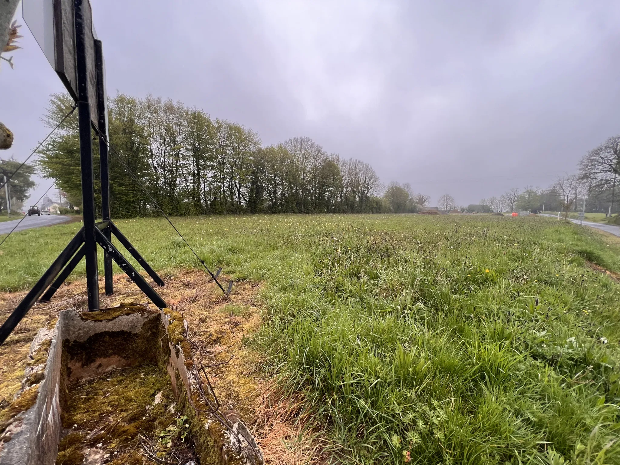 Terrain viabilisé sur le Tourneur 