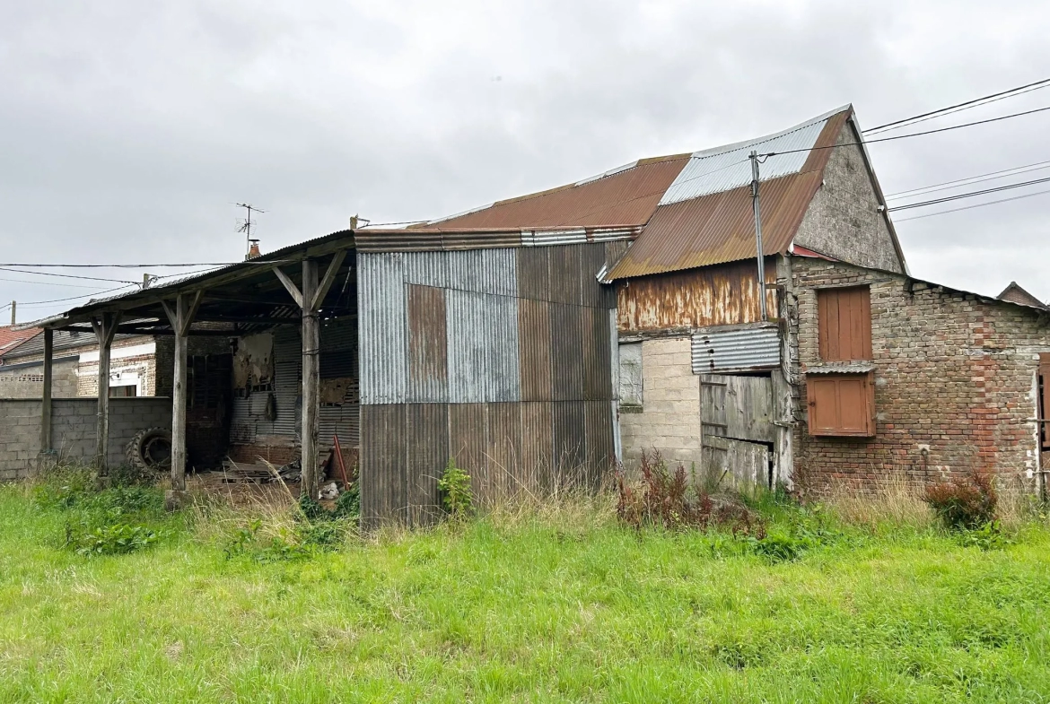 Nouveauté : longère à rénover entre Abbeville et Saint-Riquier 