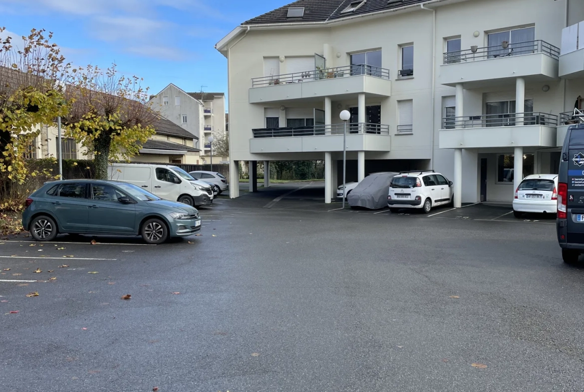 Appartement Duplex Lumineux à Jurancon (64110) 