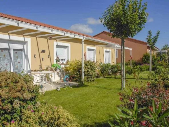 Appartement T2 plain pied avec jardin et parking à Perpignan Sud