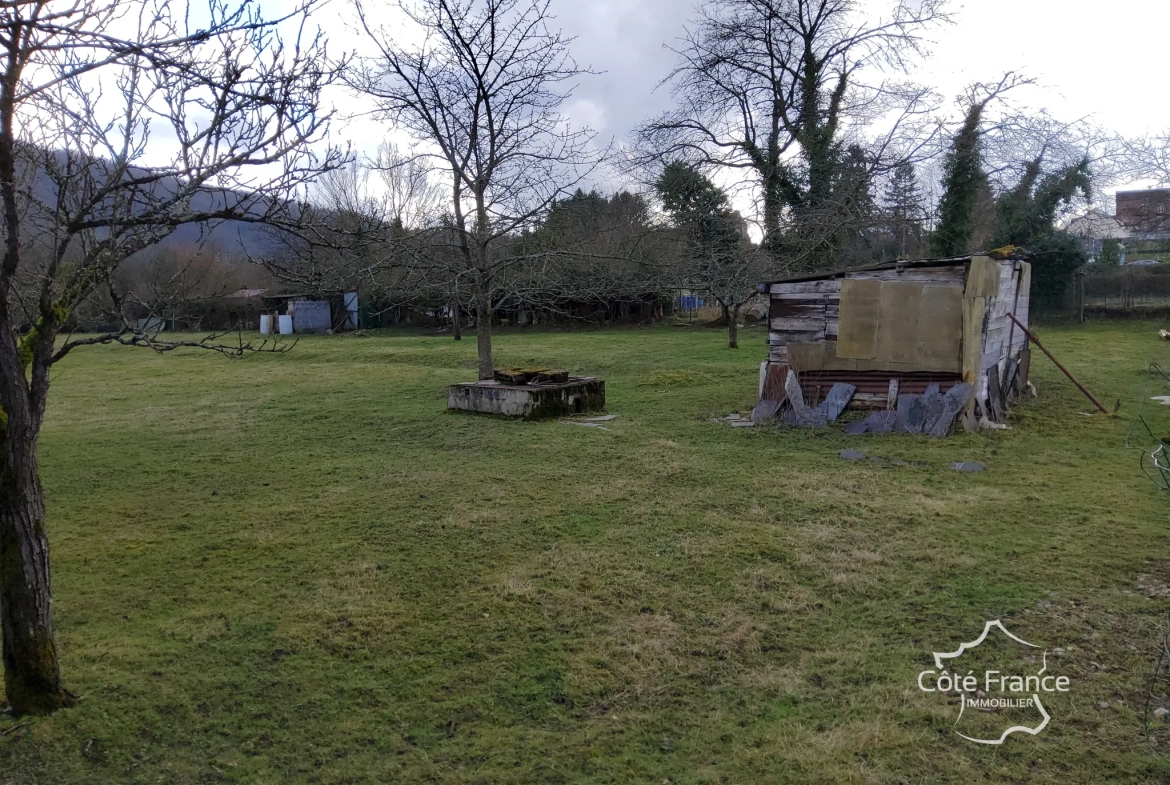 Terrain d'agrément à Fumay - Jardin - 1746m2 