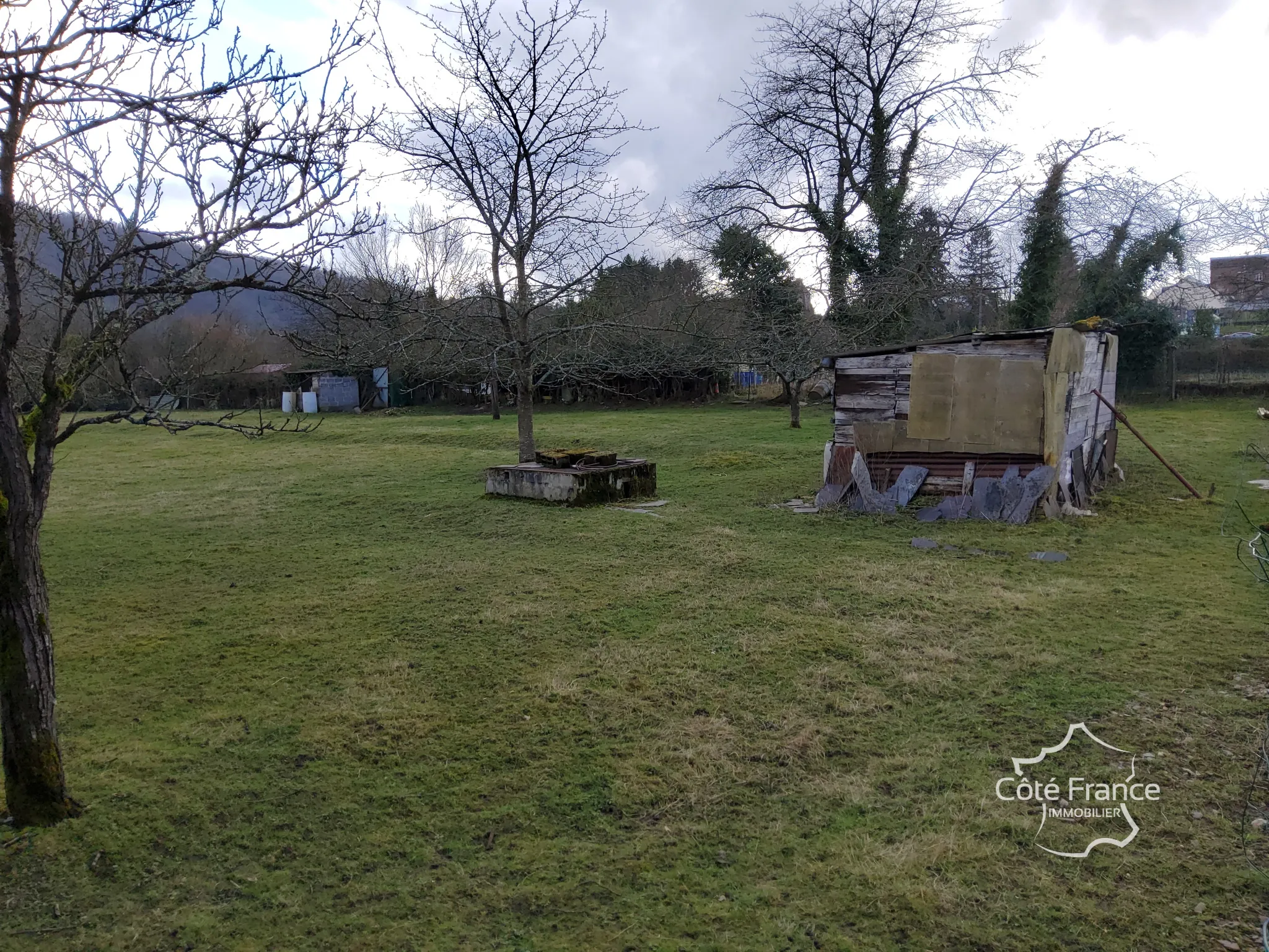 Terrain d'agrément à Fumay - Jardin - 1746m2 