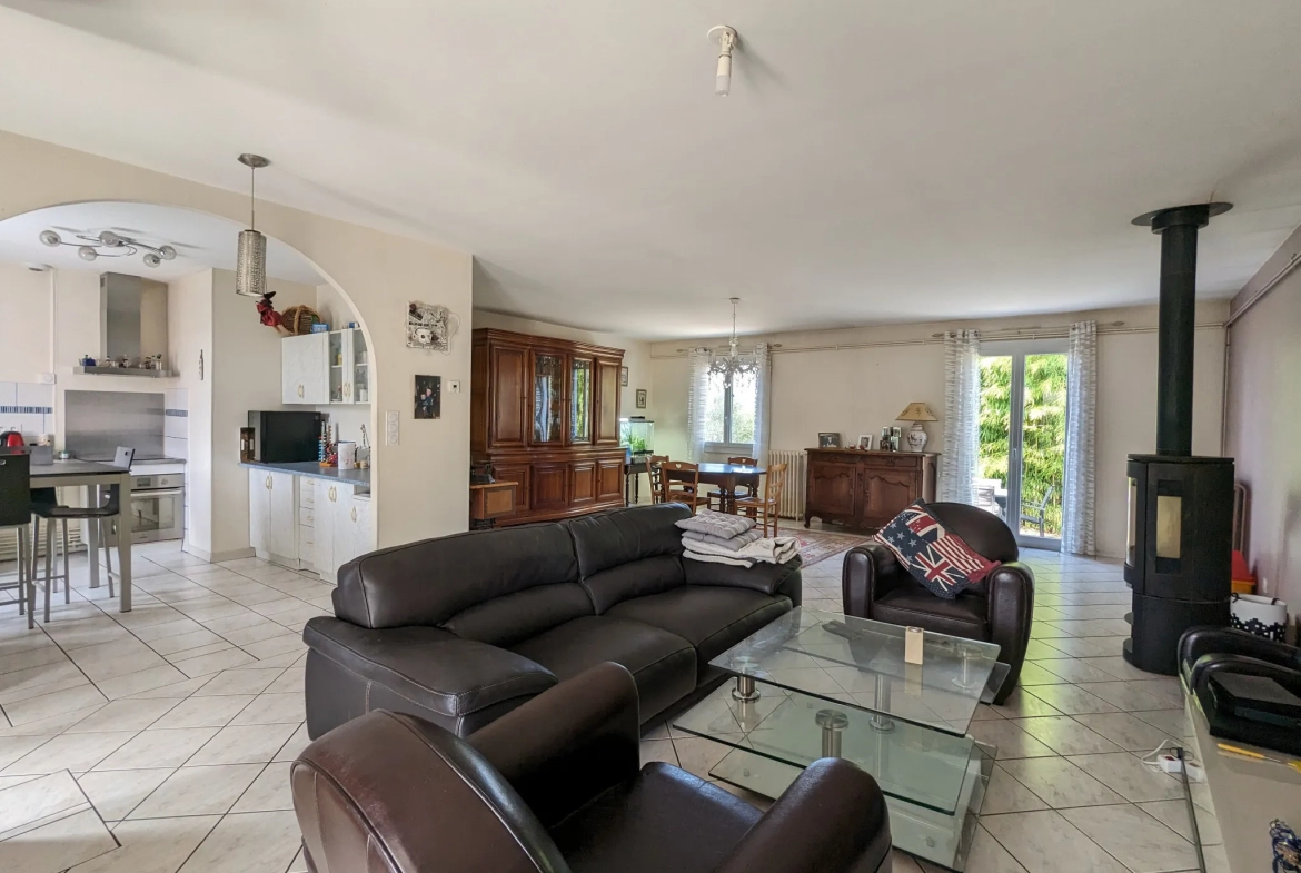 Vente - Villa T4 avec piscine à Plaisance-du-Touch 