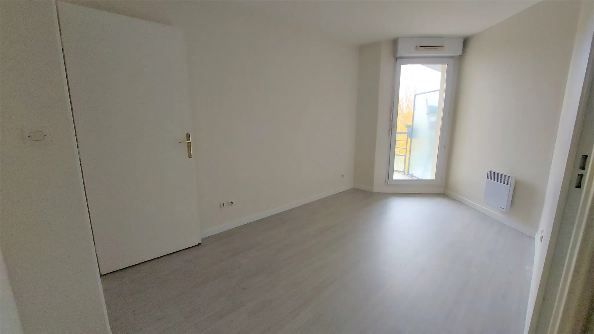 Appartement T2 à Cergy avec balcon à vendre 