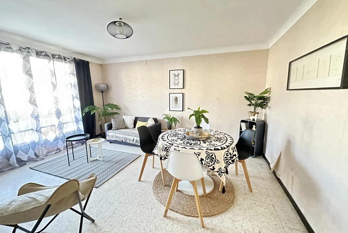 Appartement T3 à Amelie les Bains Palalda avec Balcons 