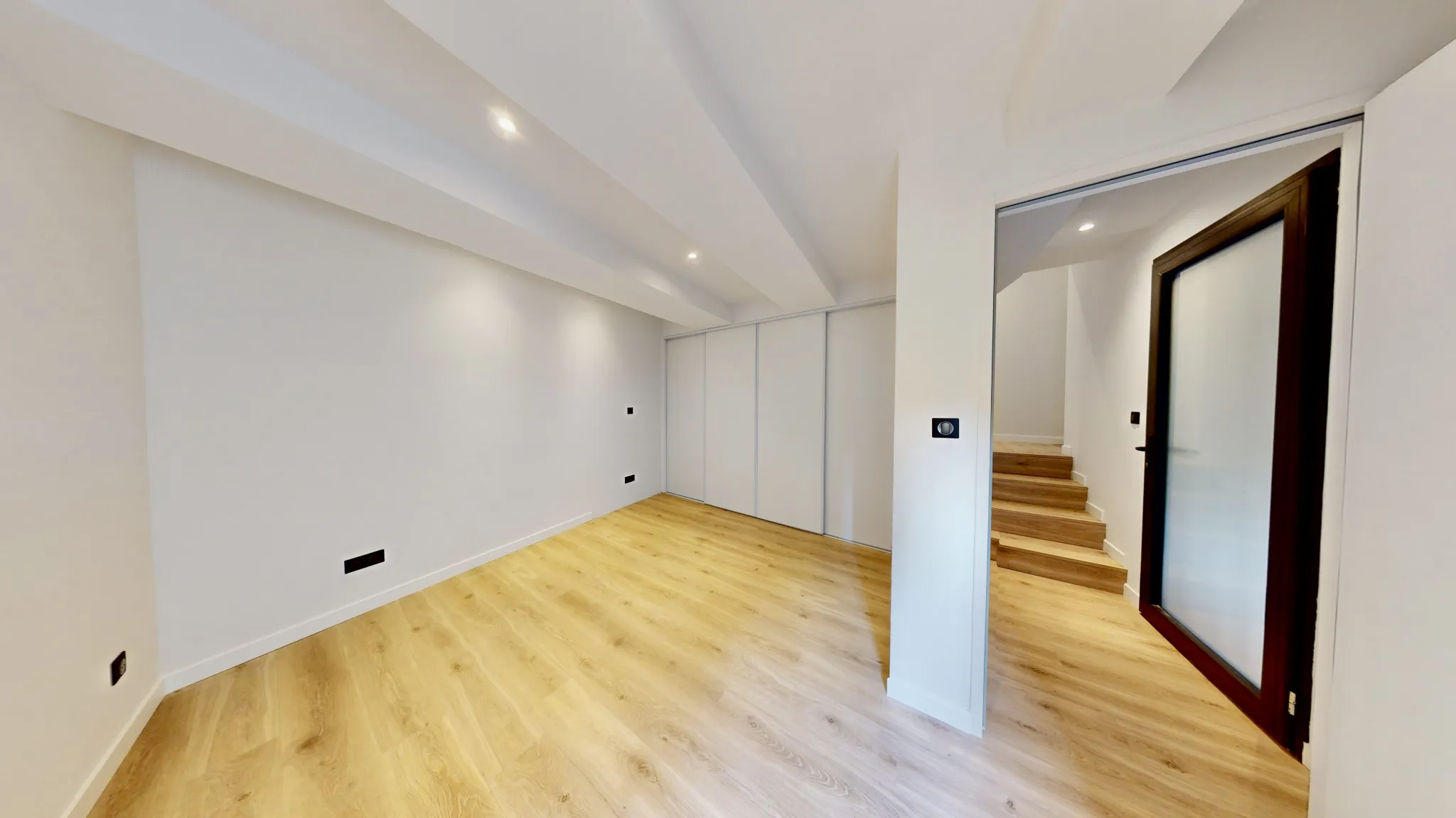 Appartement rénové 82m2 Esprit Loft - Courthézon 