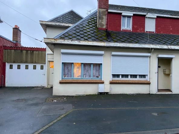 Ensemble de deux logements à rénover à Feignies