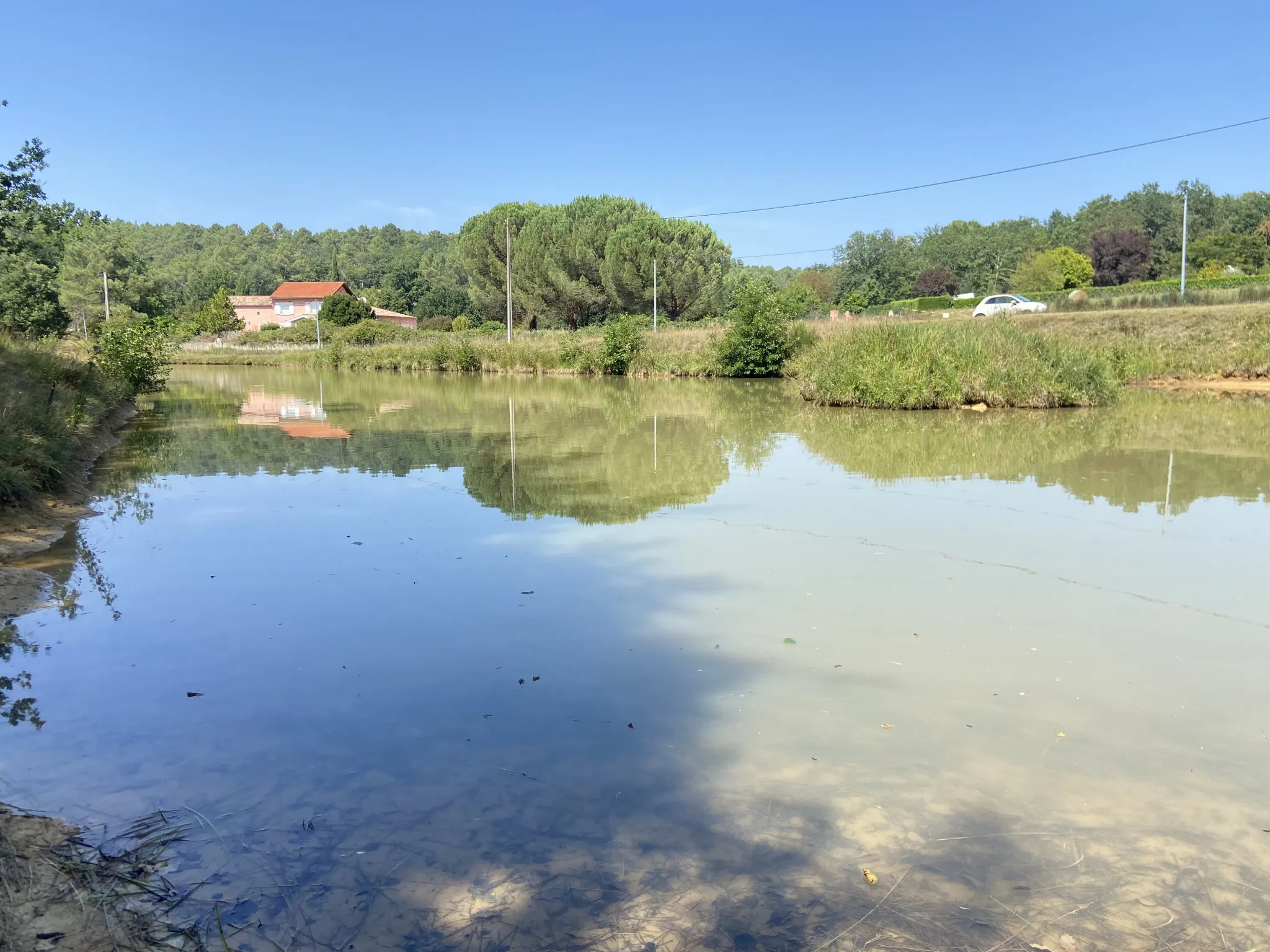 Terrain de loisirs avec lac à Fumel 