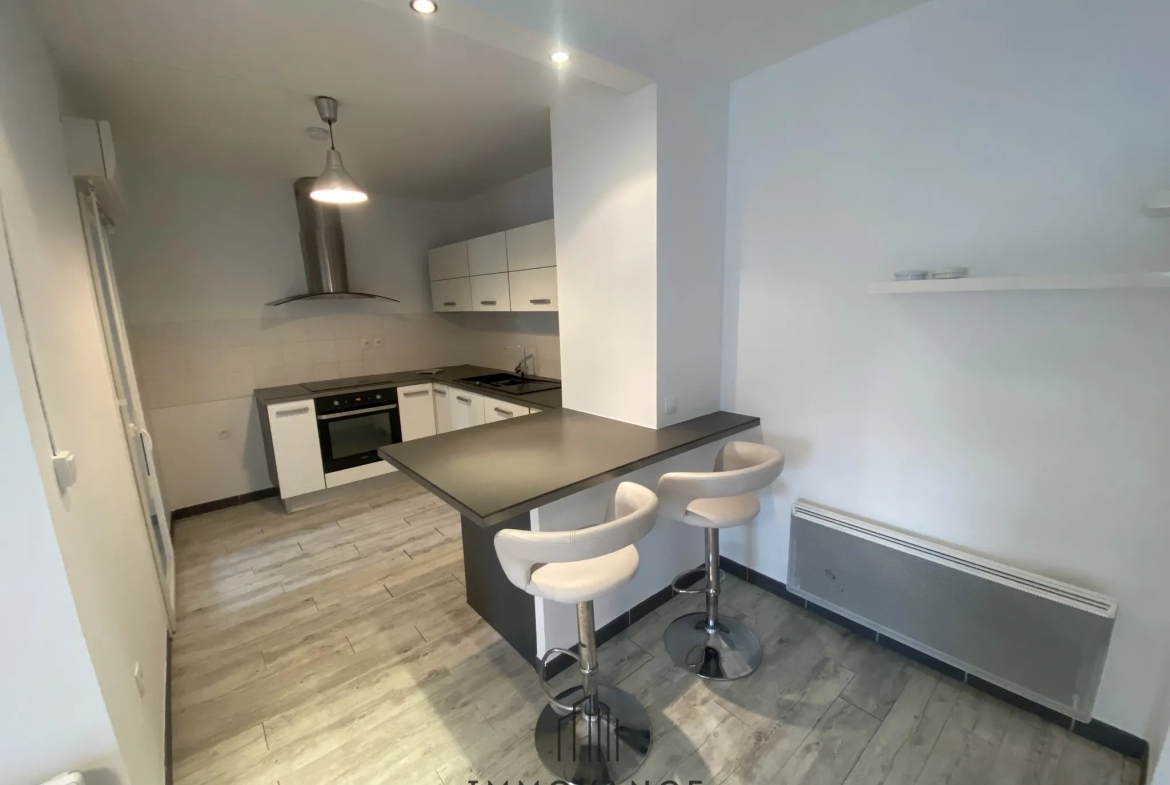 Vente T3 de 64m2 avec loggia et place de parking privé sécurisée à Montpellier 