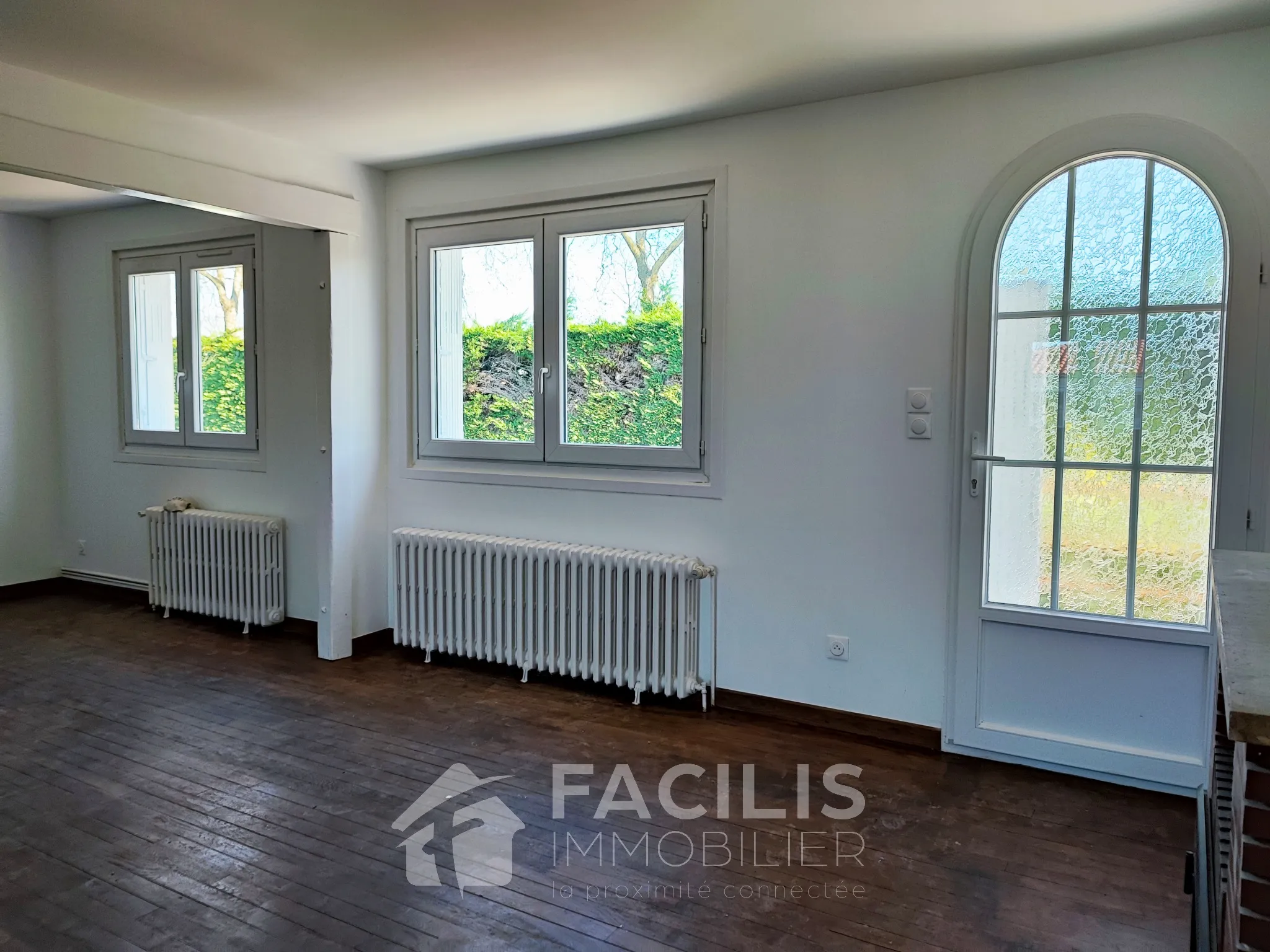 Vente maison rénovée - 5 pièces 110m2 - Secteur lycée Camille Guérin 