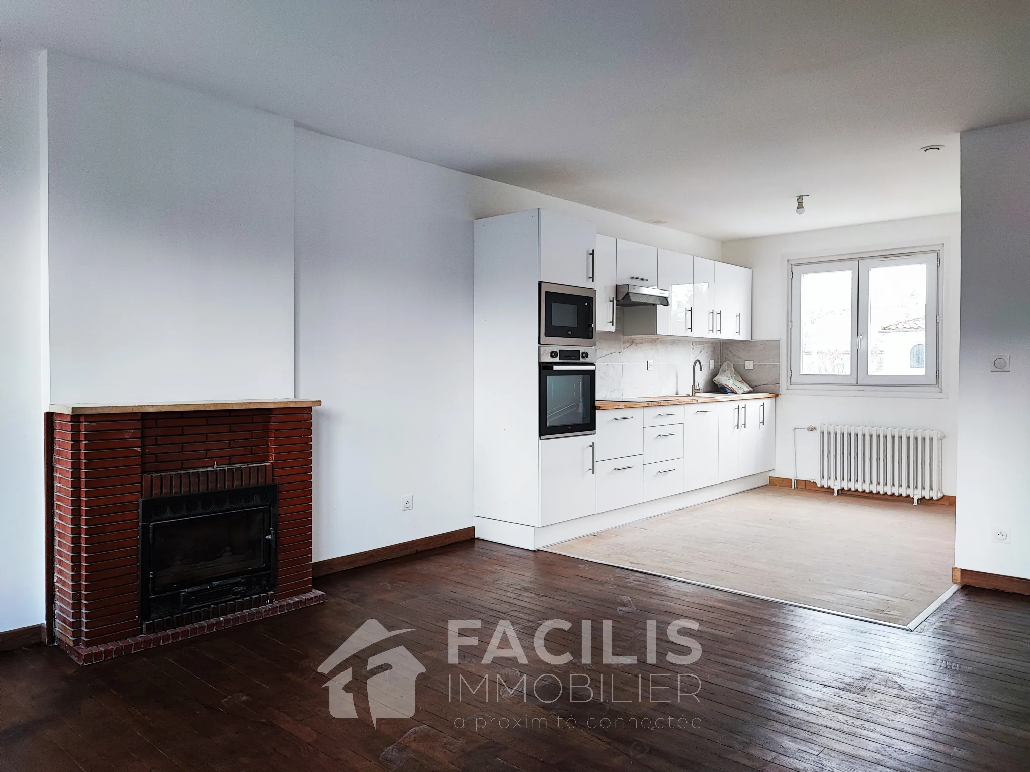 Vente maison rénovée - 5 pièces 110m2 - Secteur lycée Camille Guérin 