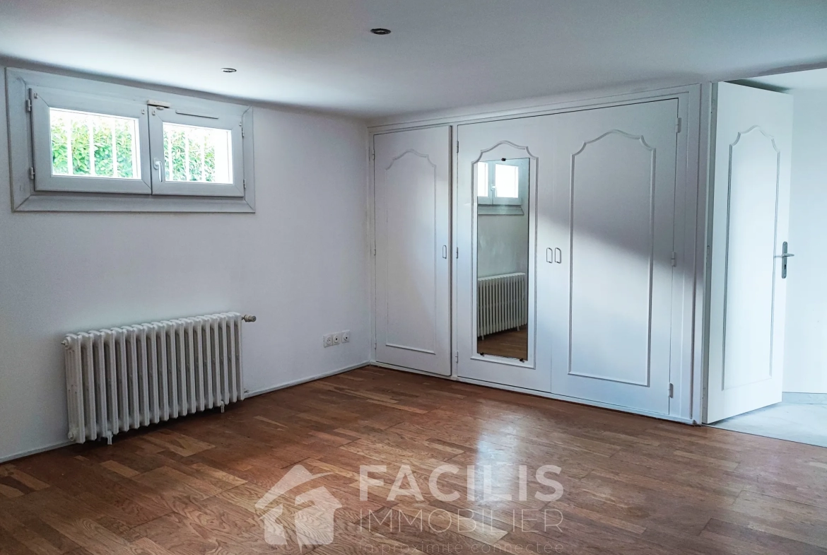 Vente maison rénovée - 5 pièces 110m2 - Secteur lycée Camille Guérin 