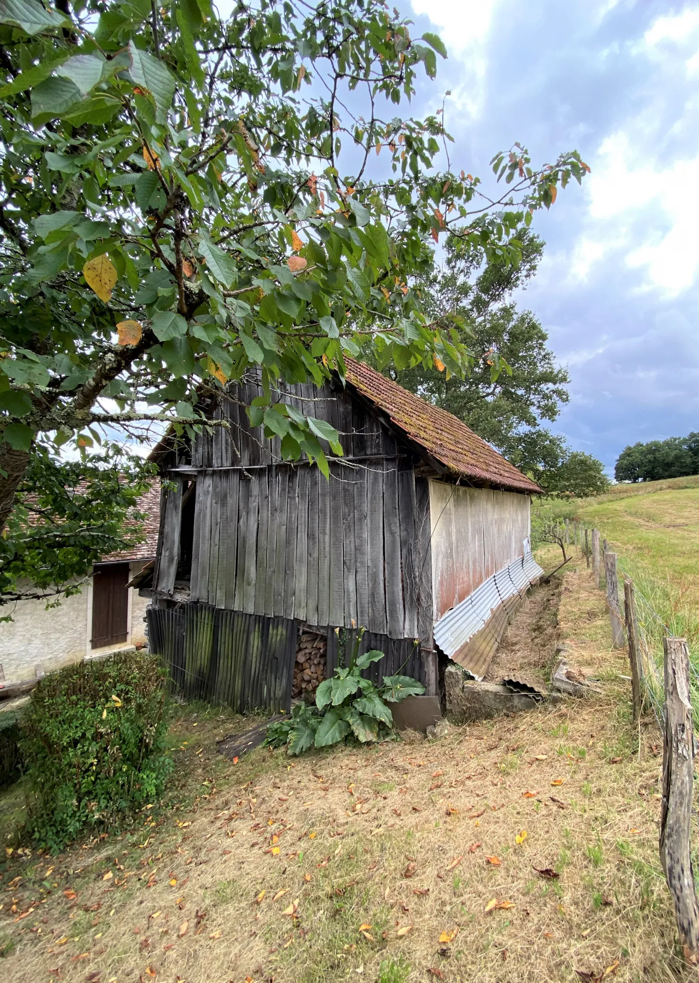 Ferme avec vue Pyrénées 2500 m2 de terrain 