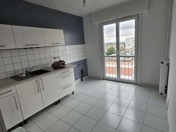 Proche hôpital - Appartement à St André les Vergers