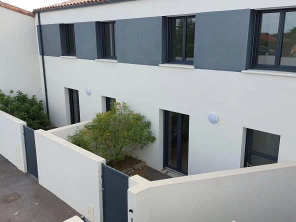 Vente Niort St Pezenne. Maison neuve avec 4 chambres