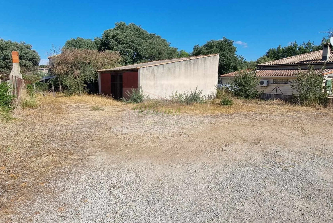 Terrain de 543m2 avec garage à vendre à Boisseron 